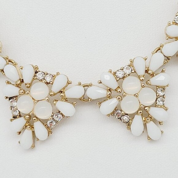 Contemporary Statement Collar Necklace Triangular Stations White Stones Opaline - Picture 3 of 6